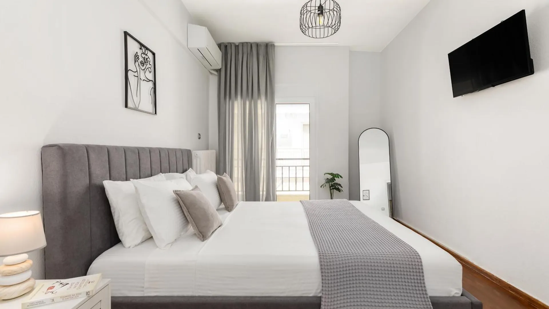 53 Central Luxury Apartment Kalamaria Thessaloniki 0*,  Greece